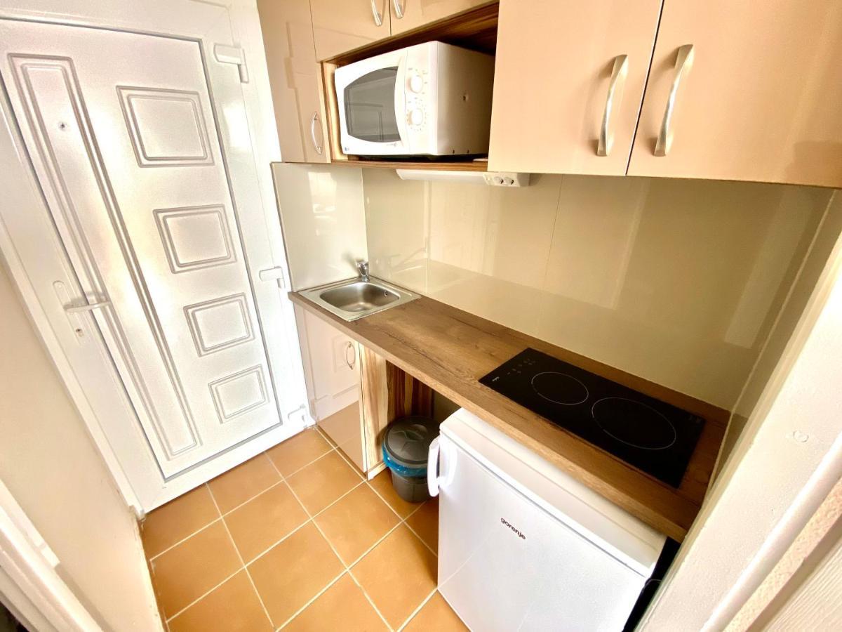 Aqua Blue Apartmanok - Siófok Esterno foto