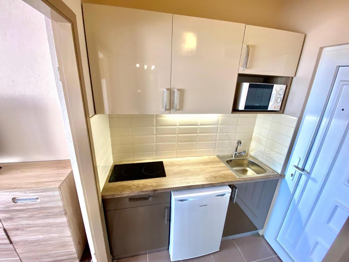 Aqua Blue Apartmanok - Siófok Esterno foto