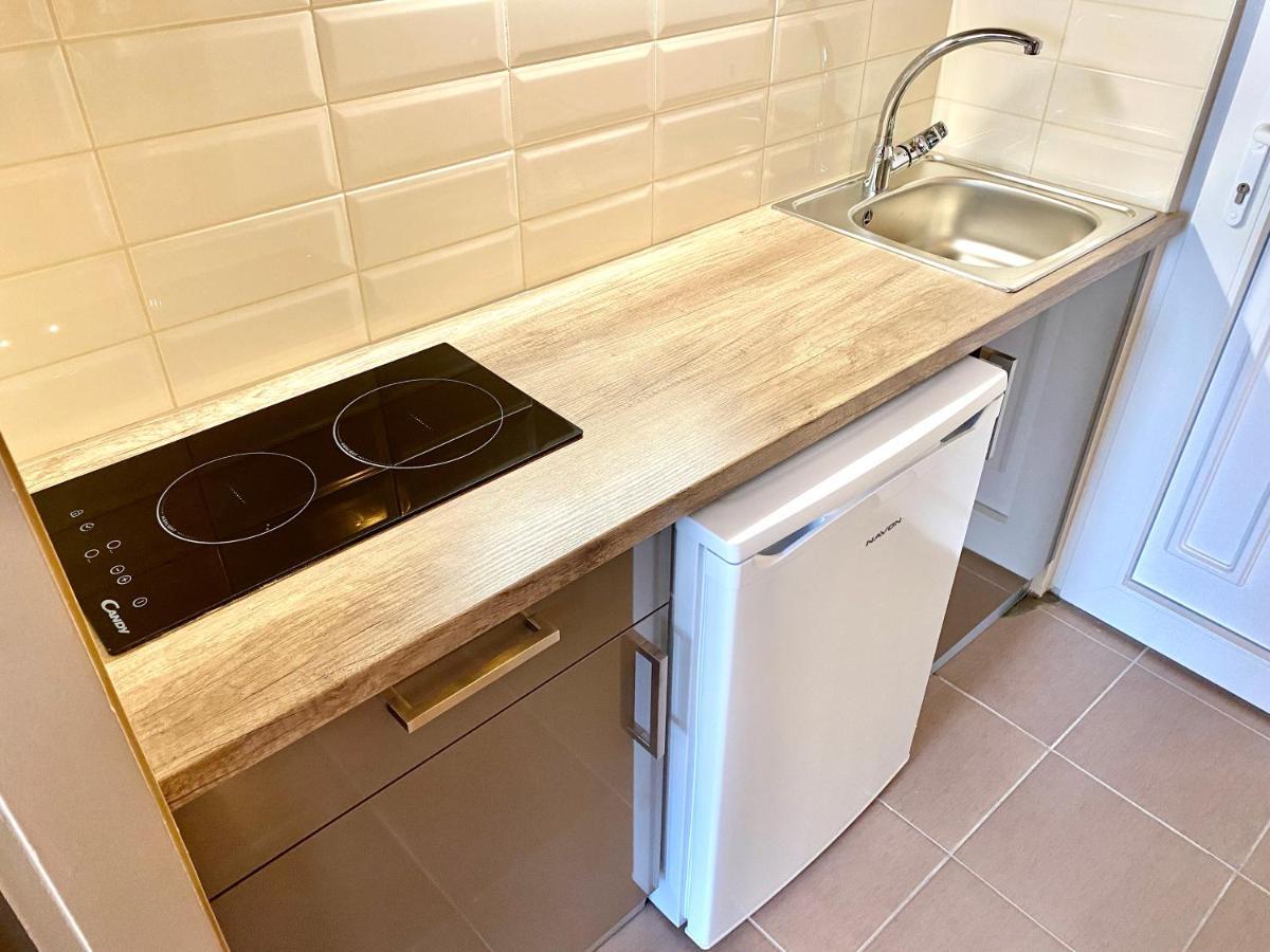 Aqua Blue Apartmanok - Siófok Esterno foto